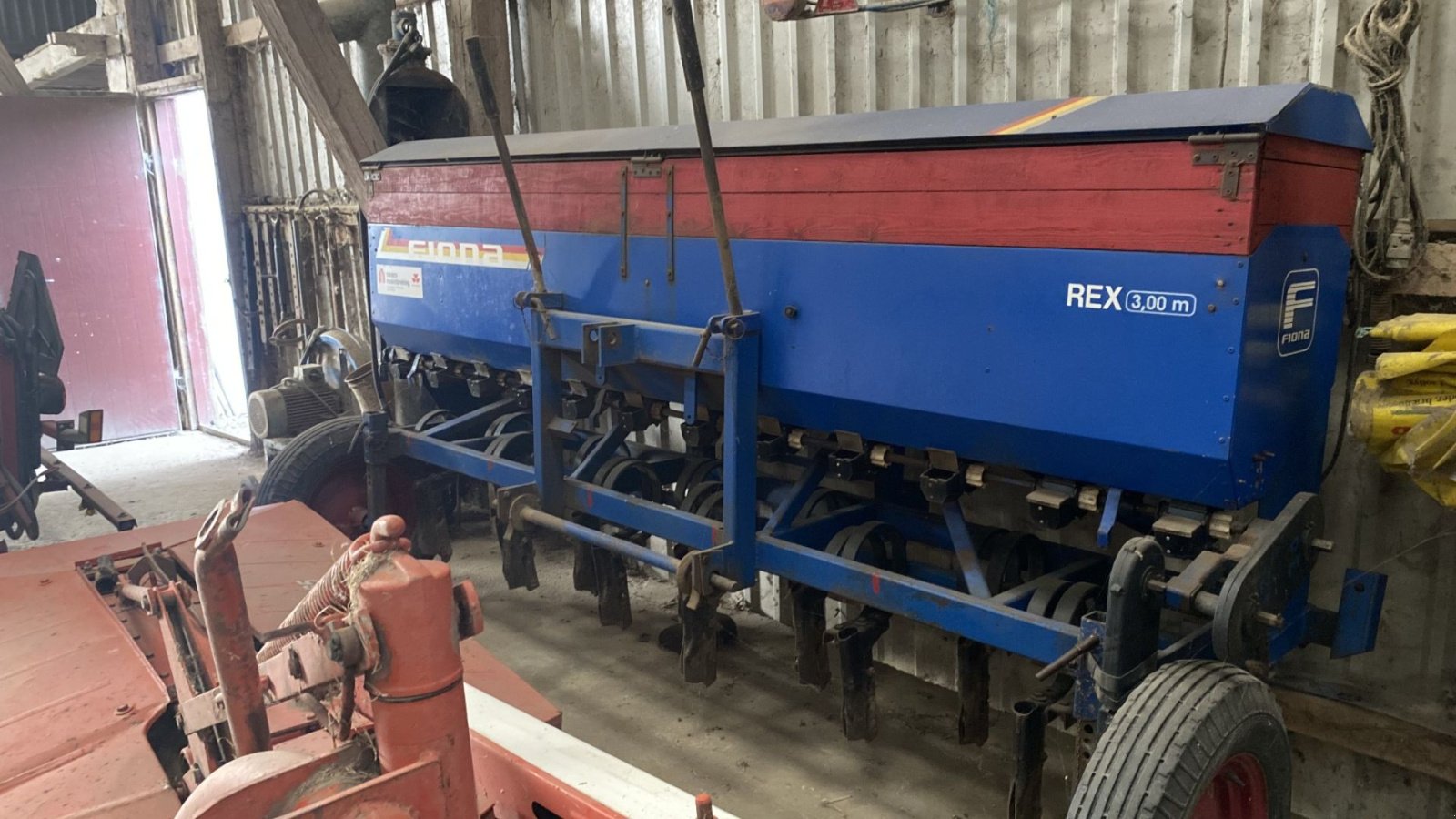 Düngerstreuer tipa Fiona Rex, 3 meter, Gebrauchtmaschine u øster ulslev (Slika 2)