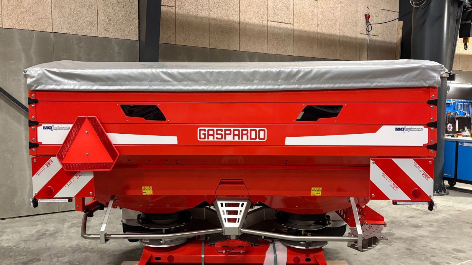 Düngerstreuer типа Gaspardo PRIMO EW ISOTRONIC 320  EXCLUSIVE, Gebrauchtmaschine в Skive (Фотография 3)