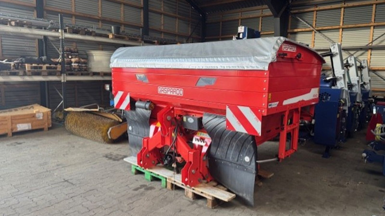 Düngerstreuer типа Gaspardo PRIMO EW ISOTRONIC 320  Med vejeceller, isobus, Gebrauchtmaschine в Holstebro (Фотография 2)