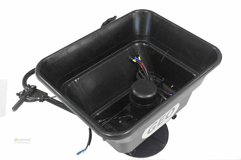 Düngerstreuer of the type Geo ATV Streuer Geo ATV Spreader Quad Salzstreuer Düngerstreuer NEU, Neumaschine in Sülzetal OT Osterweddingen (Picture 6)