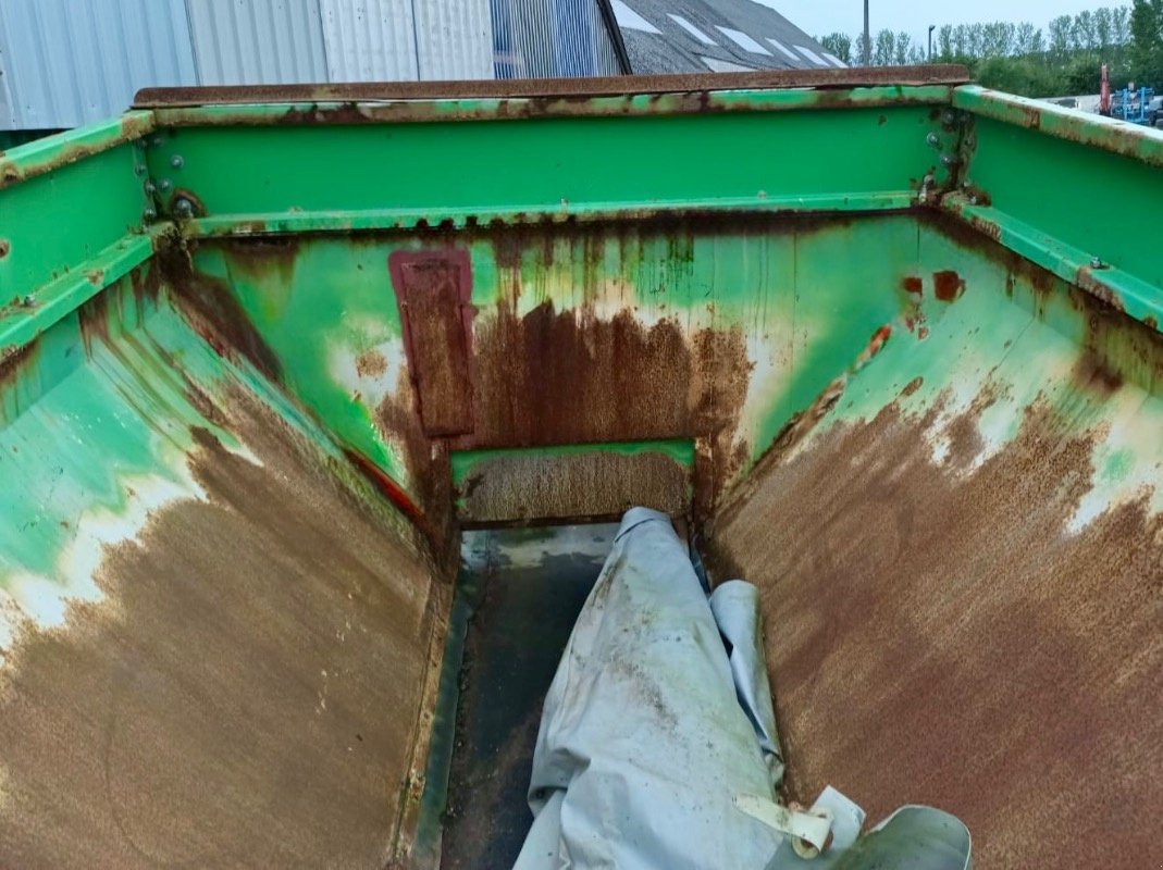 Düngerstreuer des Typs Güstrower D046, Gebrauchtmaschine in Liebenwalde (Bild 7)