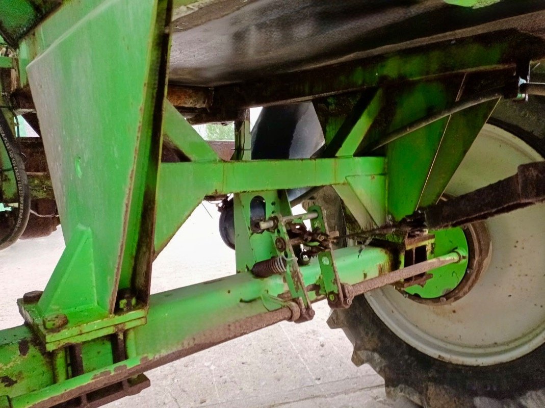 Düngerstreuer des Typs Güstrower D046, Gebrauchtmaschine in Liebenwalde (Bild 9)