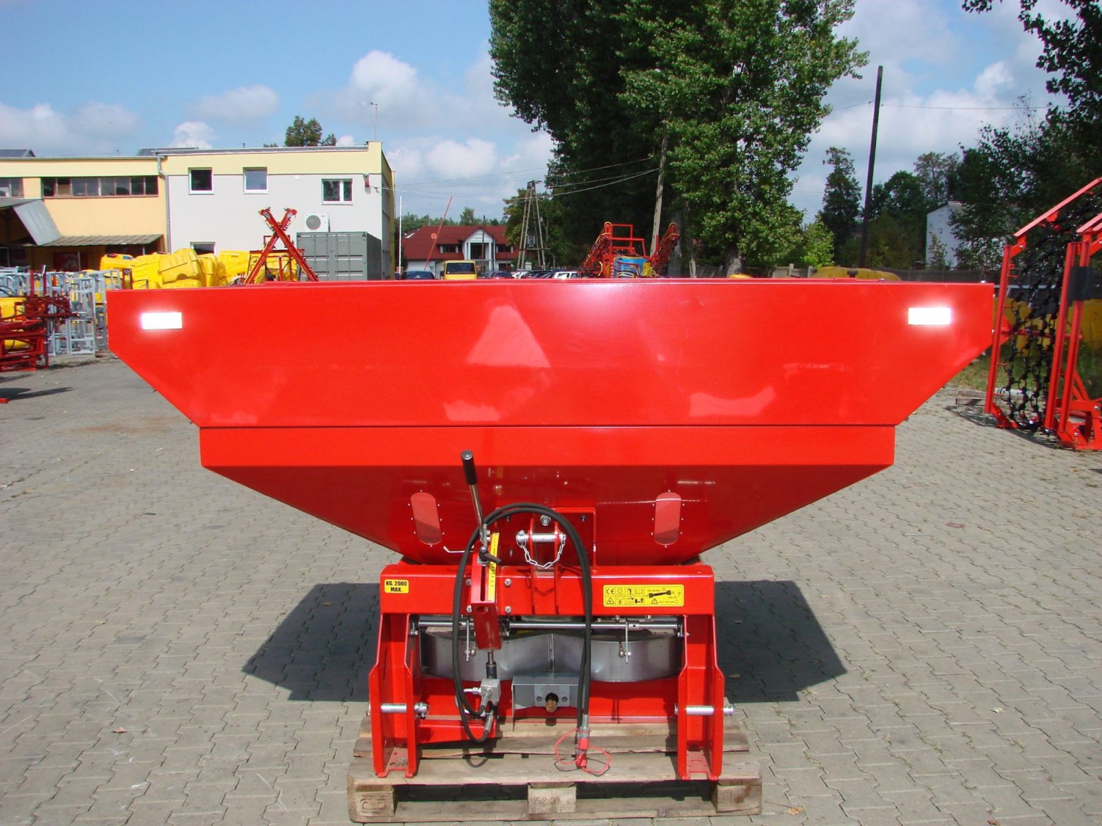 Düngerstreuer tipa Jar-Met Düngerstreuer 1200 kg / Fertilizer spreader, Neumaschine u Michałowo (Slika 7)