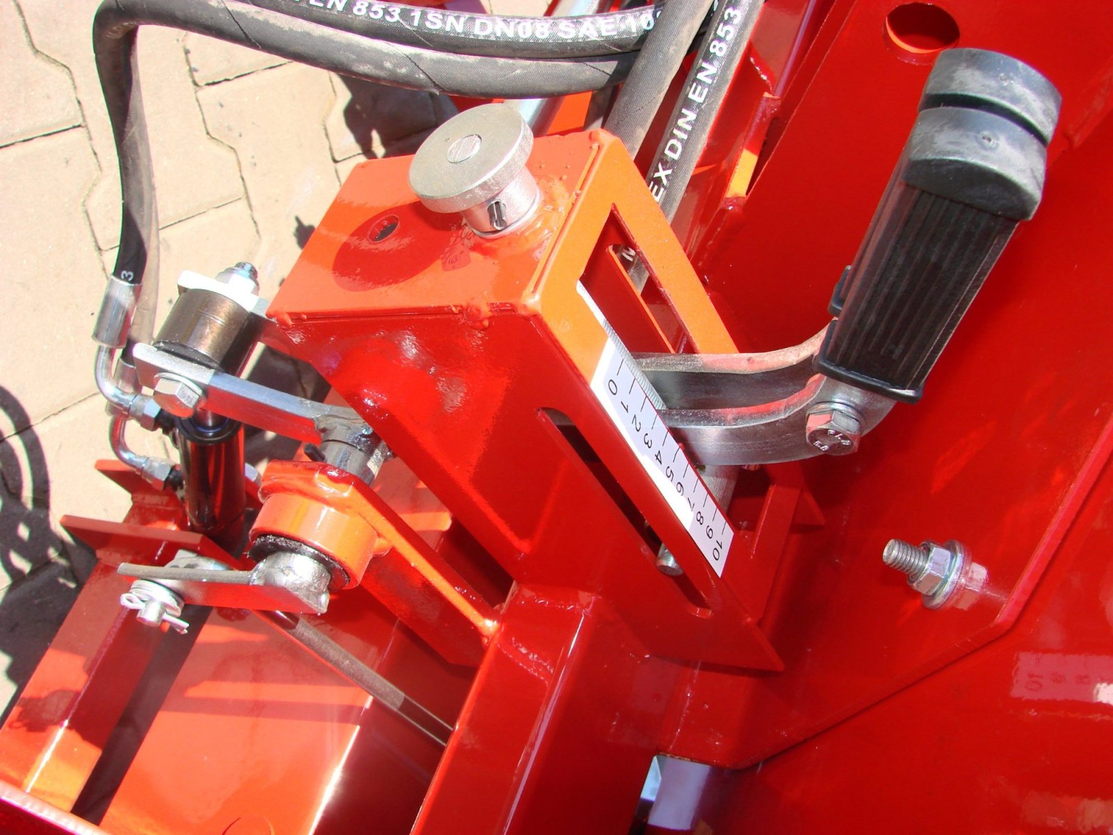 Düngerstreuer del tipo Jar-Met Düngerstreuer 800 kg / Fertilizer spreader, Neumaschine In Michałowo (Immagine 9)