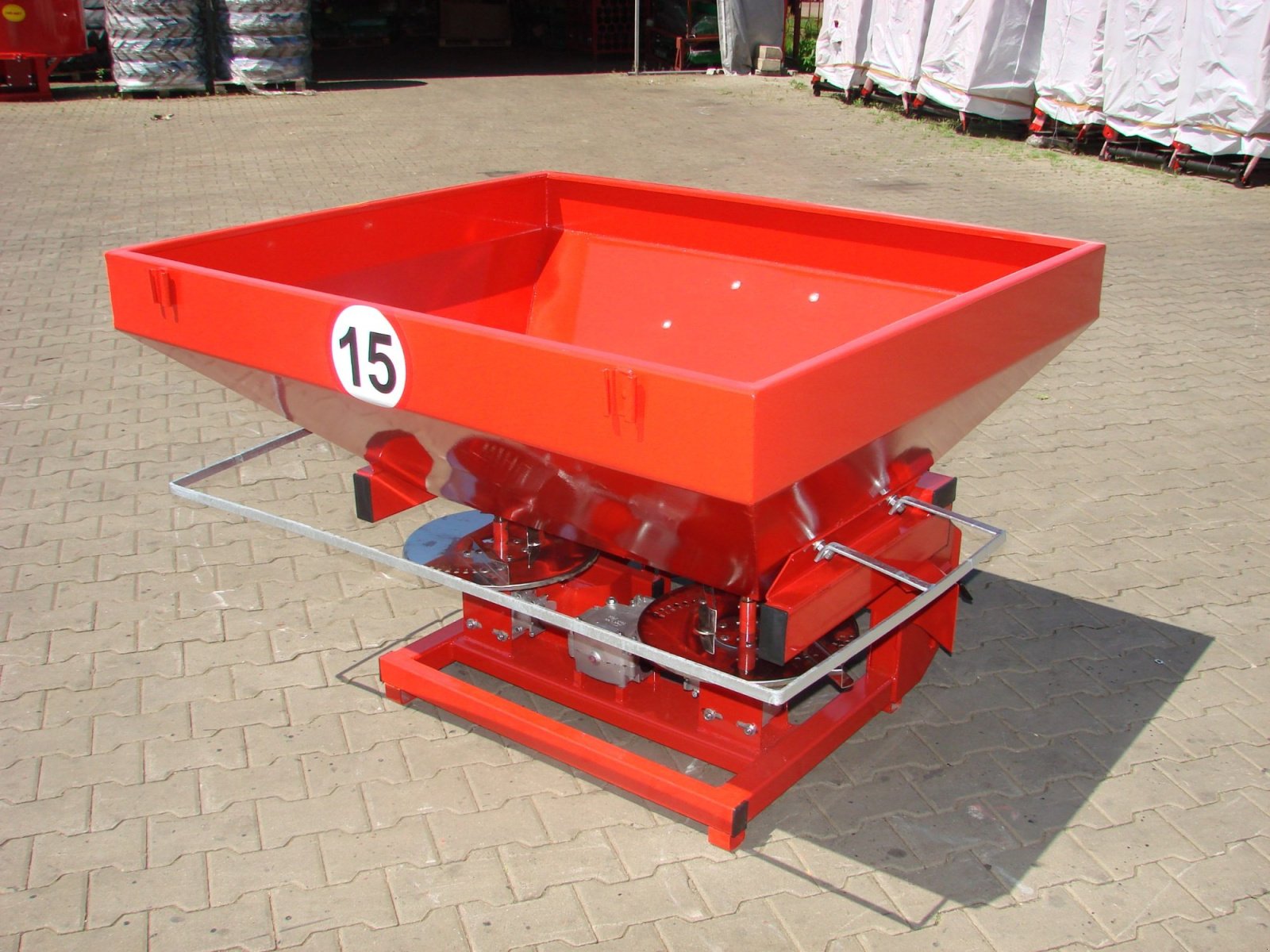 Düngerstreuer del tipo Jar-Met Düngerstreuer 800 kg / Fertilizer spreader, Neumaschine In Michałowo (Immagine 15)