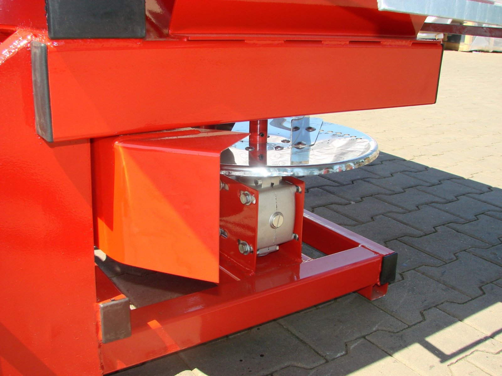 Düngerstreuer del tipo Jar-Met Düngerstreuer 800 kg / Fertilizer spreader, Neumaschine In Michałowo (Immagine 20)