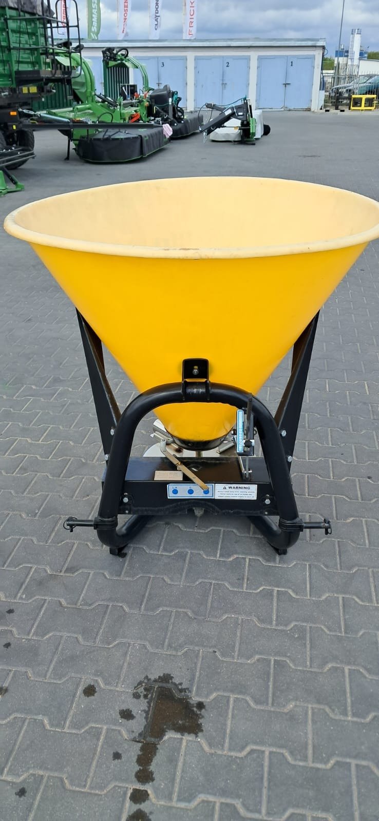 Düngerstreuer typu Kellfri JM 400, Neumaschine w Mrągowo (Zdjęcie 1)