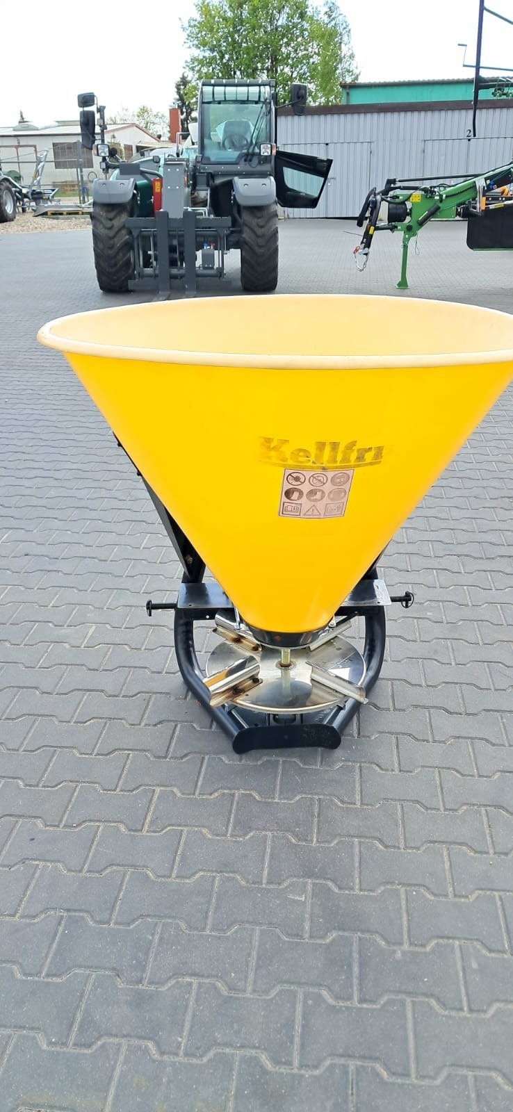 Düngerstreuer typu Kellfri JM 400, Neumaschine w Mrągowo (Zdjęcie 3)