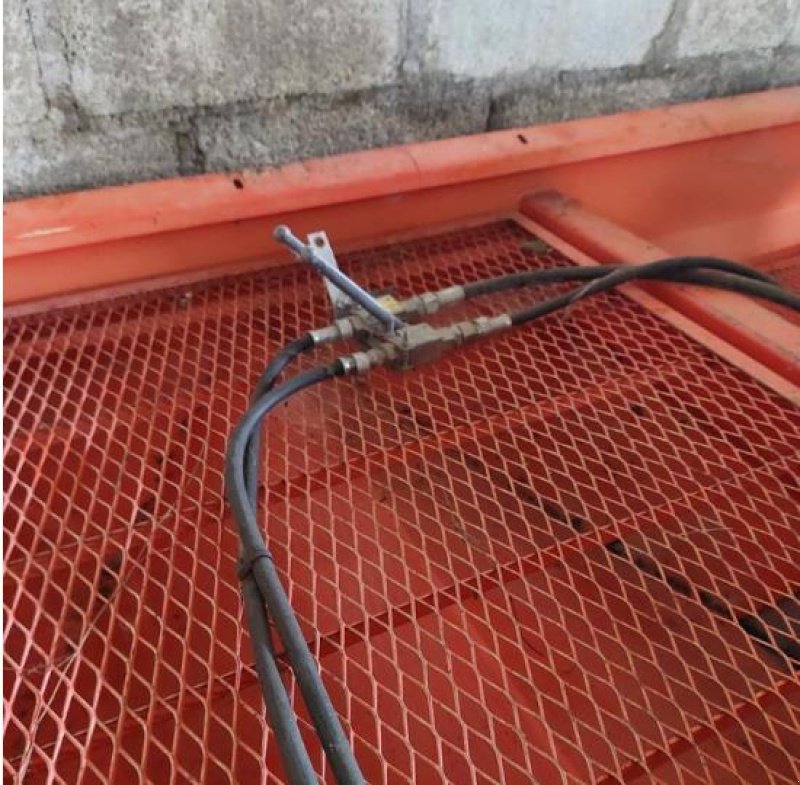 Düngerstreuer типа Kuhn 1121, Gebrauchtmaschine в MORHANGE (Фотография 9)