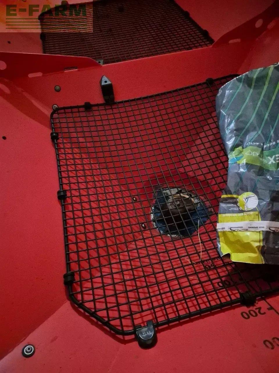 Düngerstreuer typu Kuhn axis 20.1 w, Gebrauchtmaschine v CHAUVONCOURT (Obrázek 8)