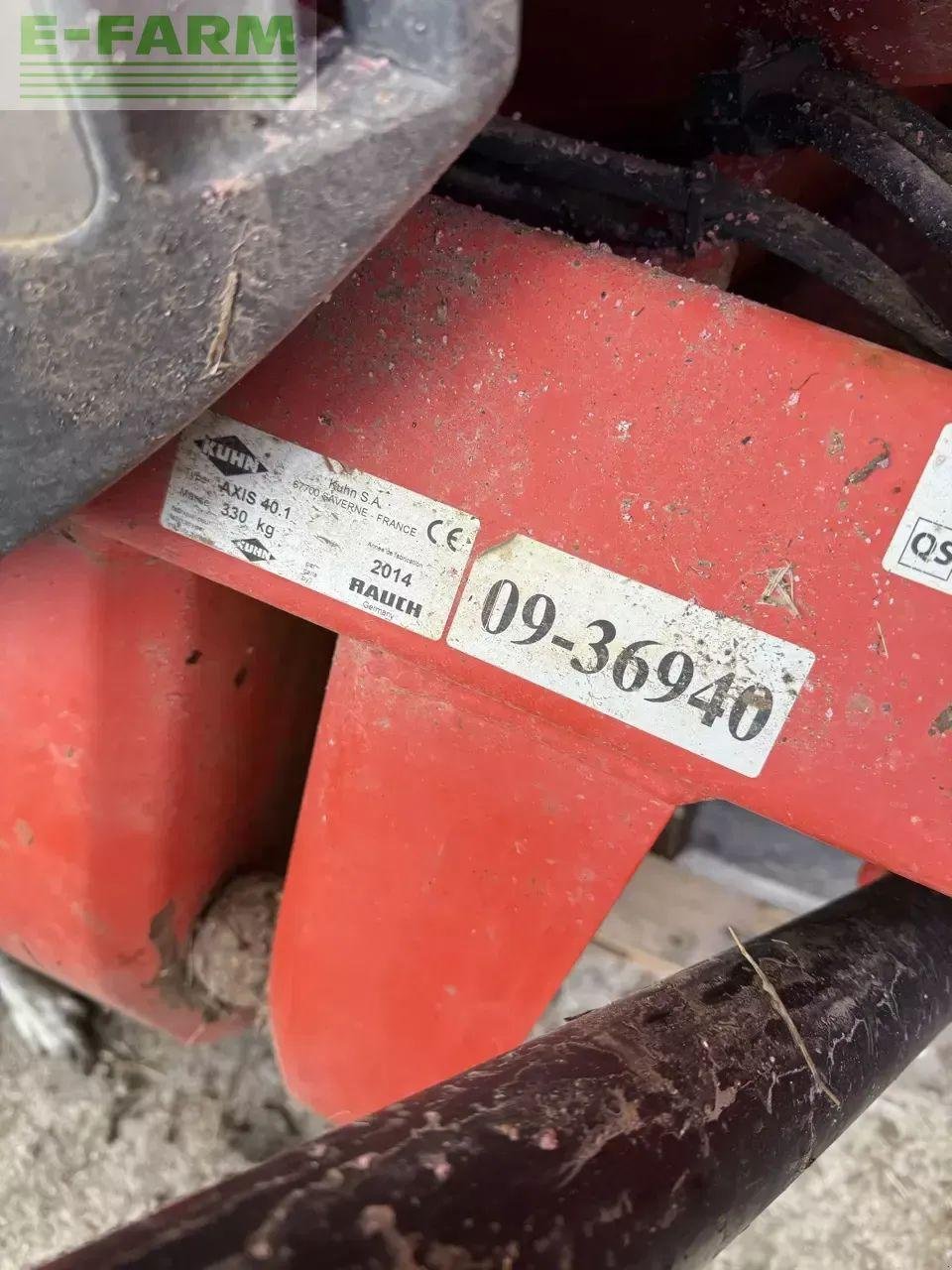 Düngerstreuer van het type Kuhn axis 40.1 d t25, Gebrauchtmaschine in CHAUVONCOURT (Foto 11)