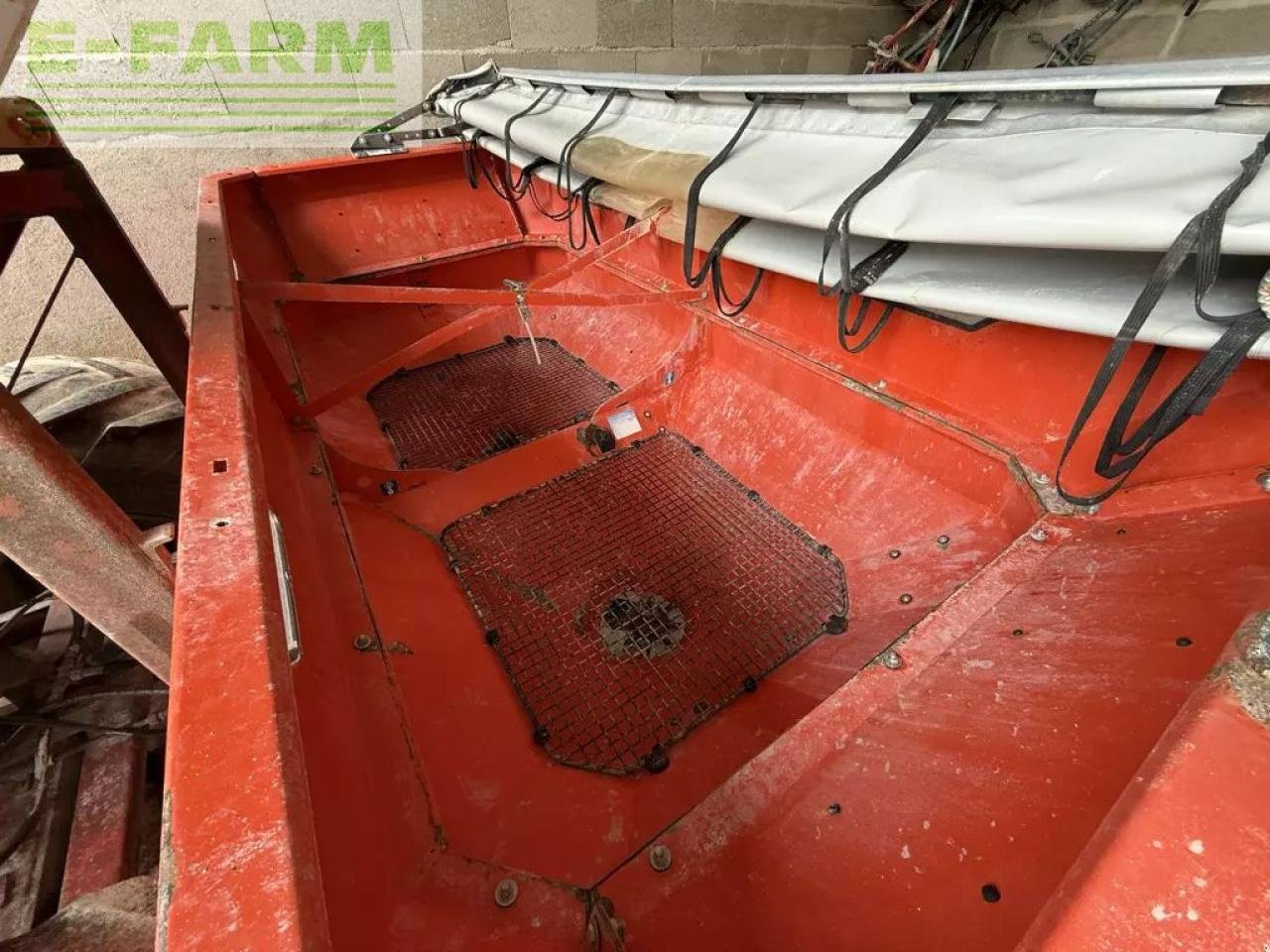 Düngerstreuer za tip Kuhn axis 40.1 w, Gebrauchtmaschine u CHAUVONCOURT (Slika 7)