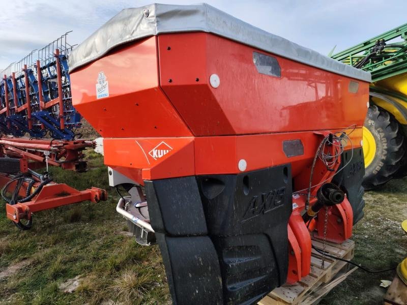 Düngerstreuer типа Kuhn AXIS 40.1, Gebrauchtmaschine в CHAUMESNIL (Фотография 1)
