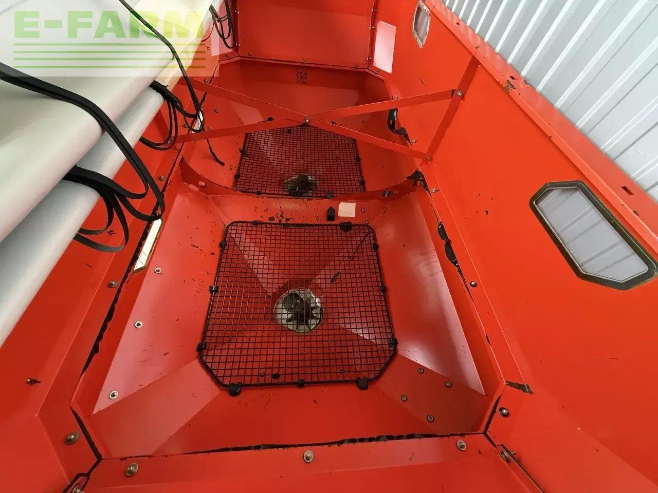 Düngerstreuer от тип Kuhn axis 40.1w, Gebrauchtmaschine в CHAUVONCOURT (Снимка 7)