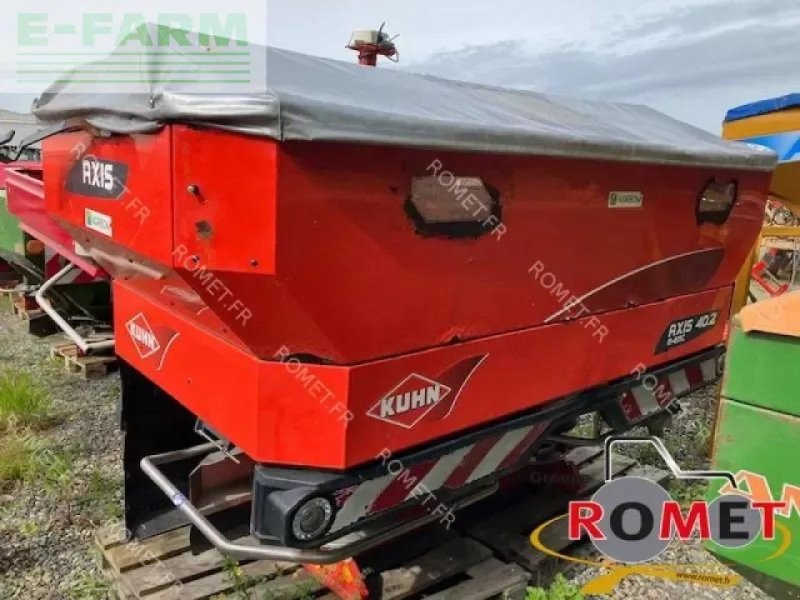 Düngerstreuer za tip Kuhn axis 40.2 m-emc, Gebrauchtmaschine u GENNES-SUR-GLAIZE (Slika 1)