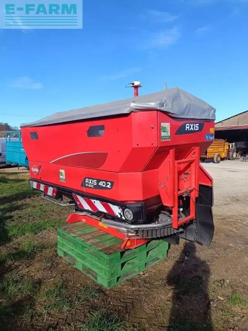 Düngerstreuer del tipo Kuhn axis 40.2 m-emc, Gebrauchtmaschine en CHAUVONCOURT (Imagen 2)