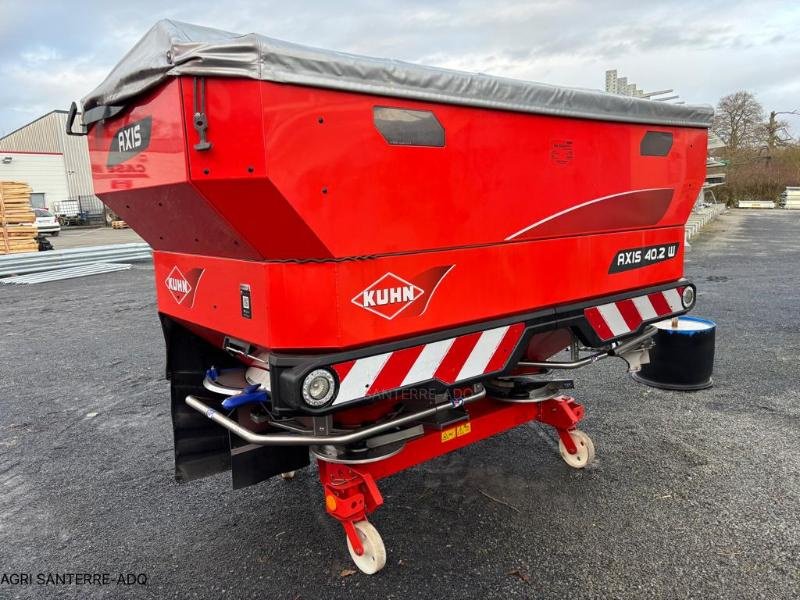 Düngerstreuer of the type Kuhn AXIS 40.2 W, Gebrauchtmaschine in ROYE (Picture 1)