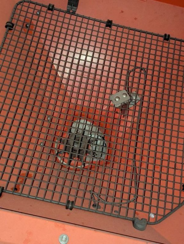 Düngerstreuer typu Kuhn AXIS 50.2 H-EMCW, Gebrauchtmaschine v FRESNAY LE COMTE (Obrázek 7)