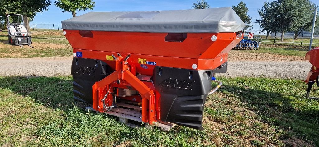 Düngerstreuer of the type Kuhn AXIS202 M EMC W ISO V8, Gebrauchtmaschine in SYLVAINS LES MOULINS (Picture 2)