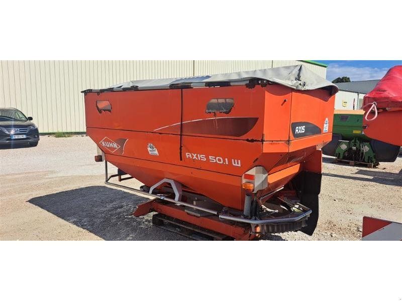 Düngerstreuer vrste Kuhn AXIS501WT50, Gebrauchtmaschine v CHAUMONT (Slika 1)