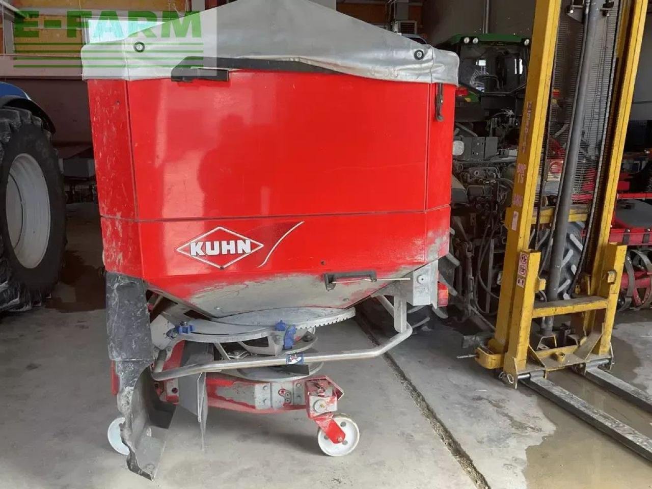 Düngerstreuer типа Kuhn distributeur d'engrais, Gebrauchtmaschine в ST ANDIOL (Фотография 7)