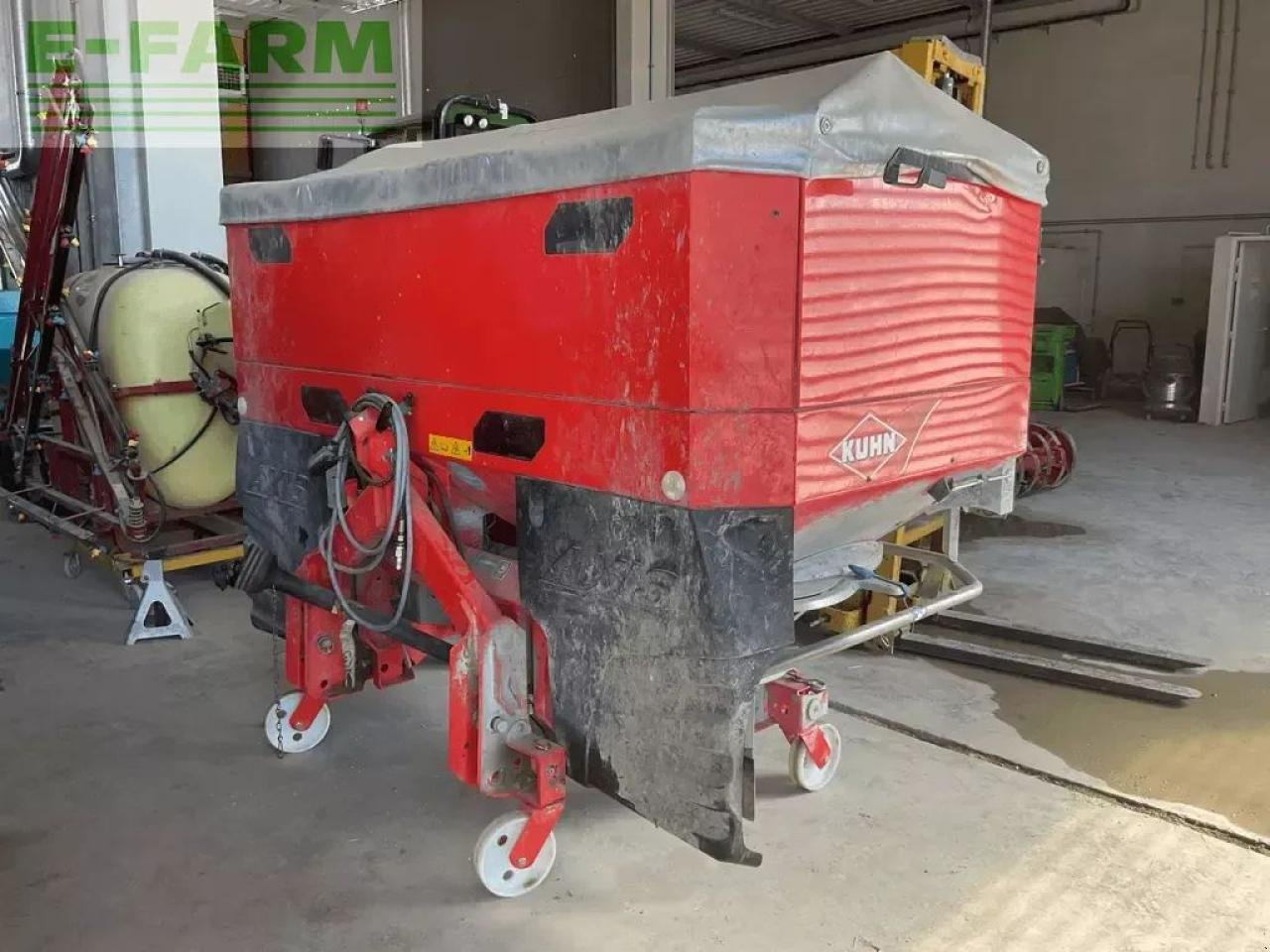 Düngerstreuer типа Kuhn distributeur d'engrais, Gebrauchtmaschine в ST ANDIOL (Фотография 5)