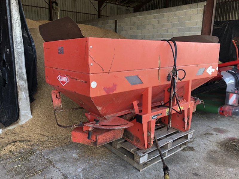 Düngerstreuer del tipo Kuhn MDS 1121, Gebrauchtmaschine In Val Mont (Immagine 1)