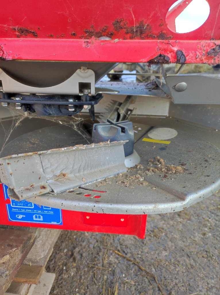Düngerstreuer del tipo Kuhn Mds 1131, Gebrauchtmaschine en Chauvoncourt (Imagen 9)