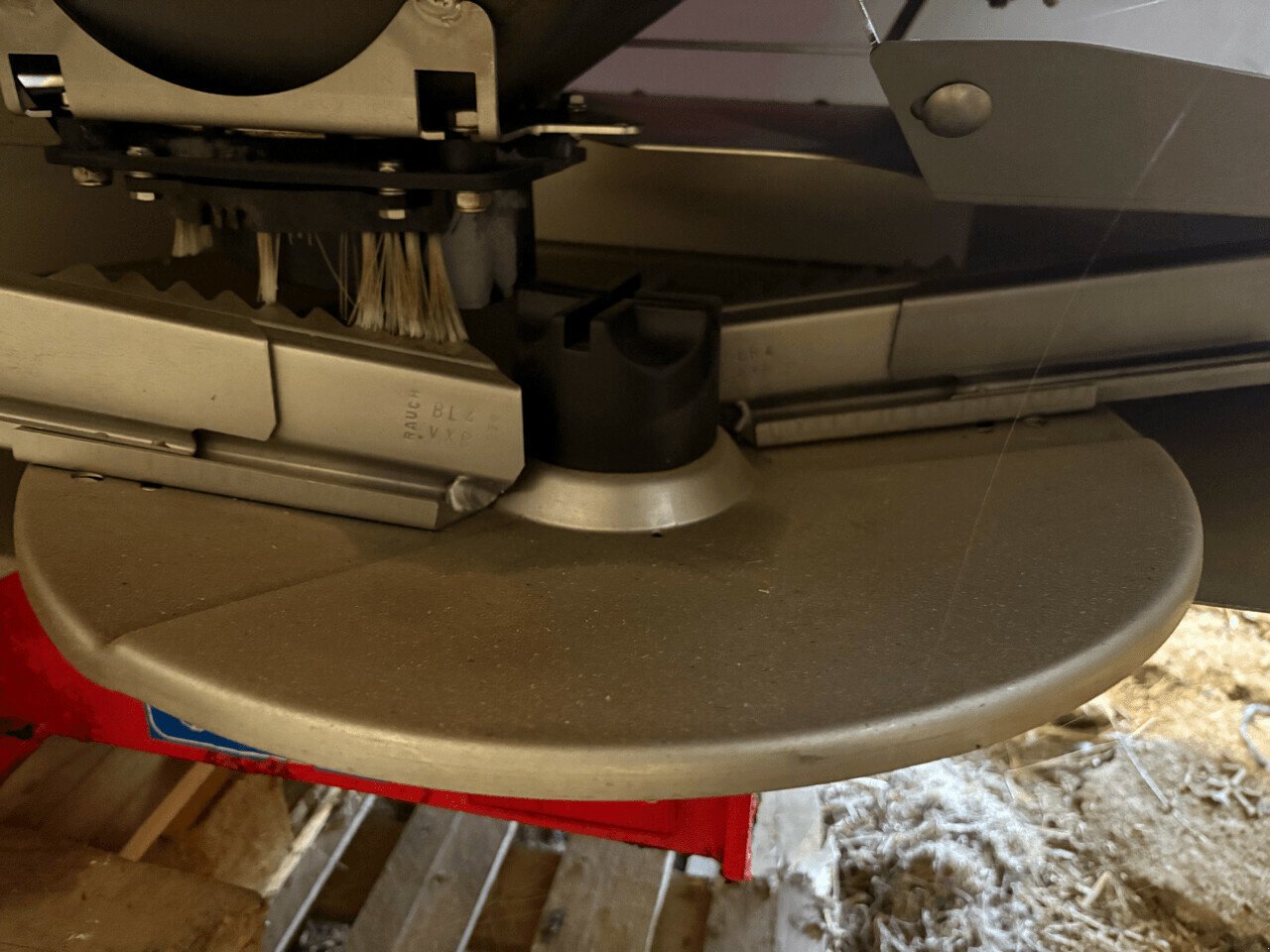 Düngerstreuer typu Kuhn MDS 1141, Gebrauchtmaschine v PONTIVY (Obrázek 7)