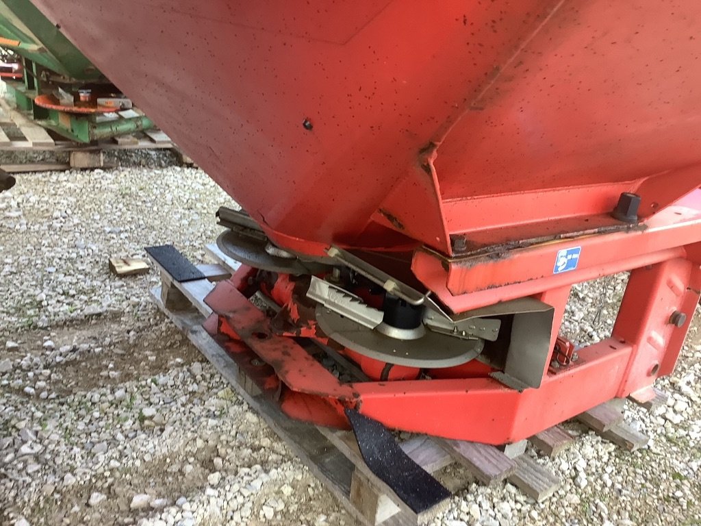 Düngerstreuer typu Kuhn MDS 19.1, Gebrauchtmaschine v GONSANS (Obrázek 3)