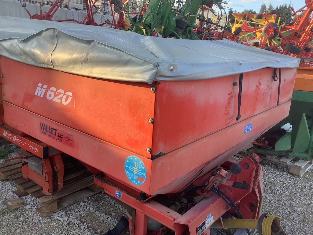 Düngerstreuer typu Kuhn MDS 19.1, Gebrauchtmaschine v GONSANS (Obrázek 1)