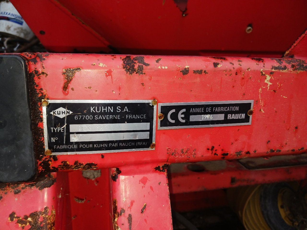 Düngerstreuer typu Kuhn Mds 922, Gebrauchtmaschine w SAINT HILAIRE EN MORVAN (Zdjęcie 5)