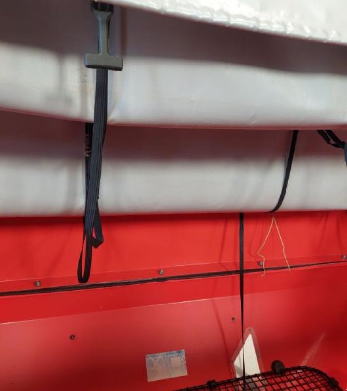 Düngerstreuer des Typs Kuhn MDS 935 QM, Gebrauchtmaschine in MORHANGE (Bild 9)