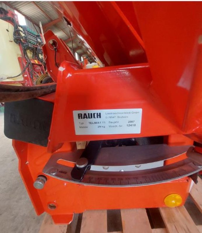 Düngerstreuer des Typs Kuhn MDS 935 QM, Gebrauchtmaschine in MORHANGE (Bild 5)