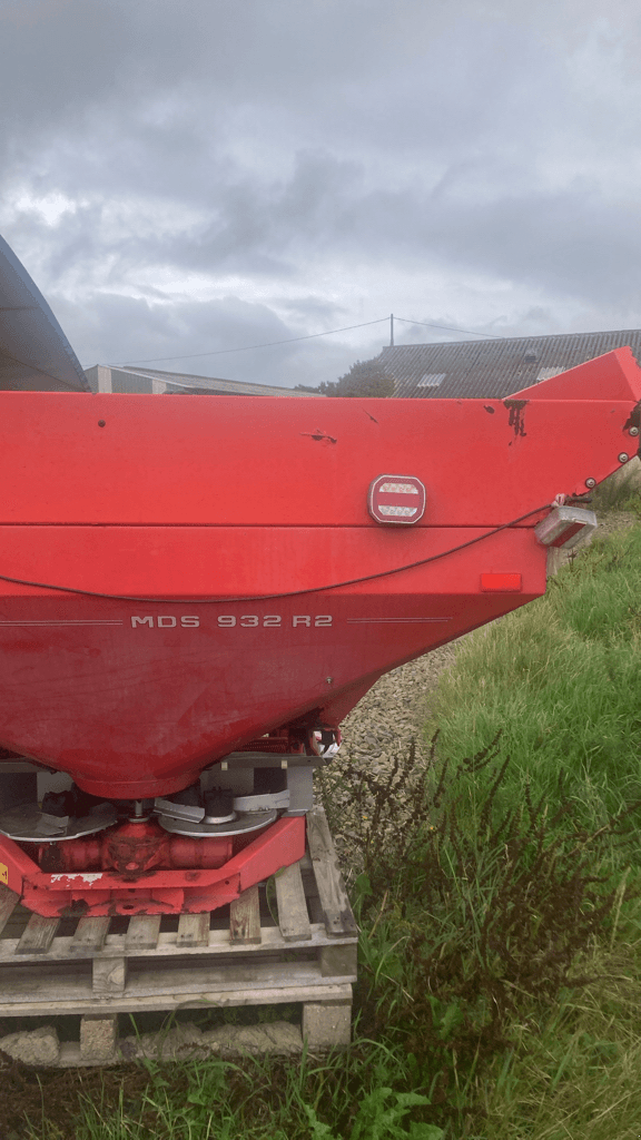 Düngerstreuer типа Kuhn MDS, Gebrauchtmaschine в CONDE SUR VIRE (Фотография 2)