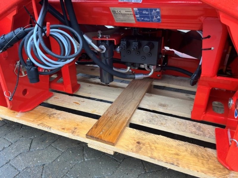 Düngerstreuer типа Kuhn RAUCH AXIS-50.2 H., Gebrauchtmaschine в Rødding (Фотография 5)