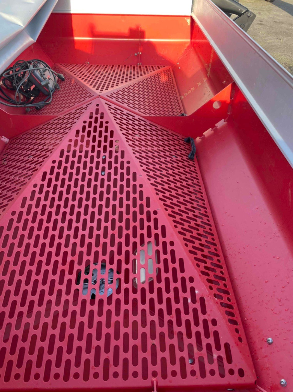 Düngerstreuer типа Kverneland Distributeur d'engrais [NON DEFINI] Kverneland, Gebrauchtmaschine в SAINT CLAIR SUR ELLE (Фотография 6)