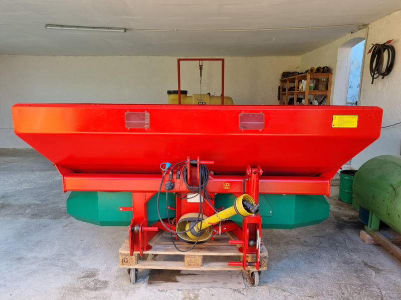 Düngerstreuer tipa Kverneland DS-XL, Gebrauchtmaschine u Gerolsbach (Slika 1)