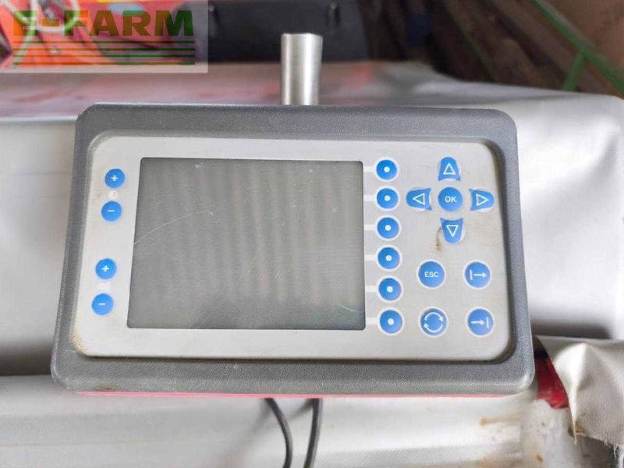 Düngerstreuer tipa Kverneland exacta-cl ew 1500 l wiegestreuer, Gebrauchtmaschine u SANKT MARIENKIRCHEN BEI SCHÄRDING (Slika 10)