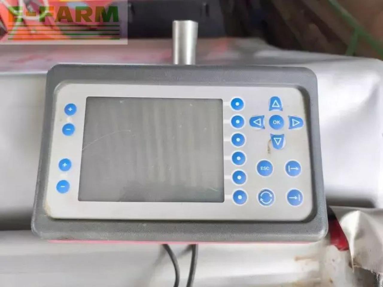 Düngerstreuer типа Kverneland exacta-cl ew 1500 l wiegestreuer, Gebrauchtmaschine в SANKT MARIENKIRCHEN BEI SCHÄRDING (Фотография 10)