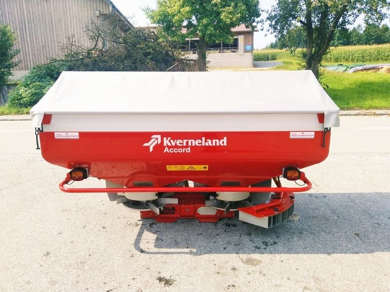 Düngerstreuer of the type Kverneland Exacta-CL EW 1500 l Wiegestreuer, Gebrauchtmaschine in St. Marienkirchen (Picture 7)
