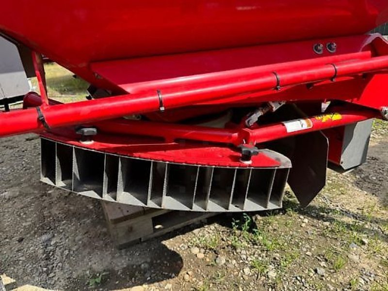 Düngerstreuer tip Kverneland EXACTA CL EW, Gebrauchtmaschine in Muespach-le-Haut (Poză 9)