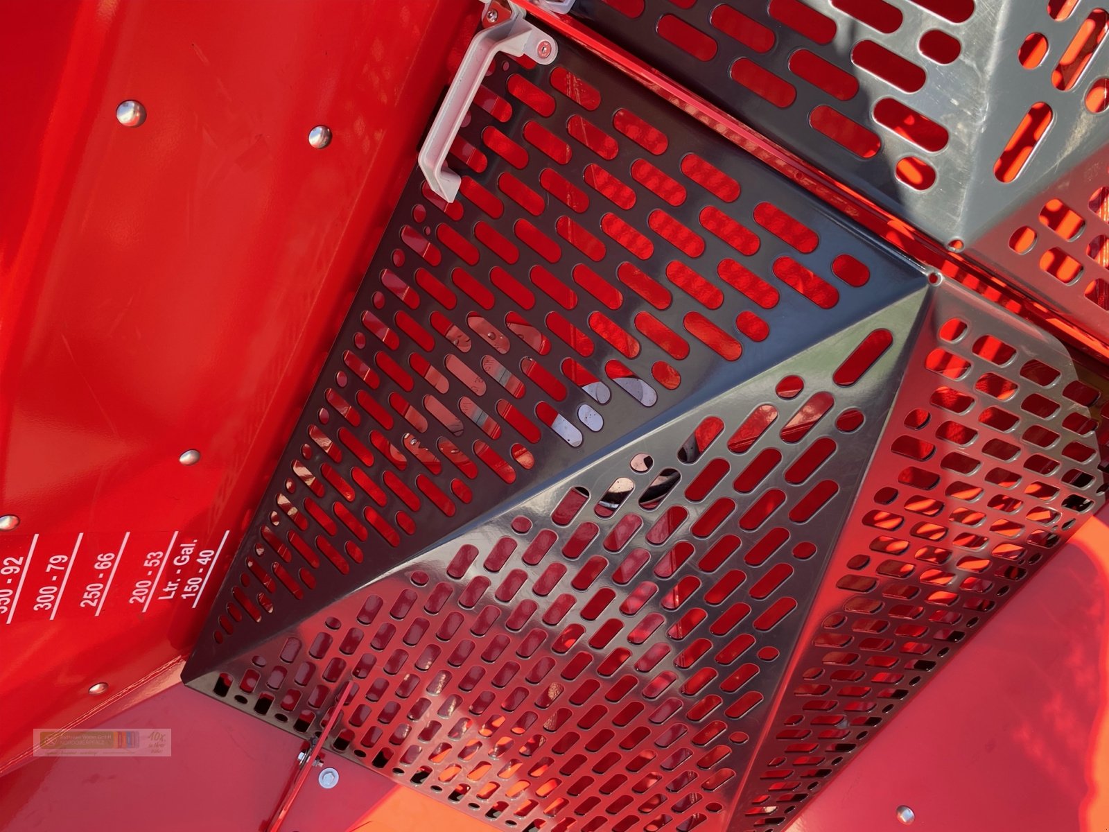 Düngerstreuer des Typs Kverneland Exacta CL GEOSPREAD, Neumaschine in Tirschenreuth (Bild 5)