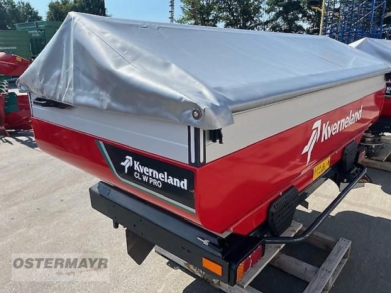 Düngerstreuer des Typs Kverneland Exacta CL-W Pro 1800 "Ausstellungsmaschine", Gebrauchtmaschine in Rohr i .NB (Bild 1)