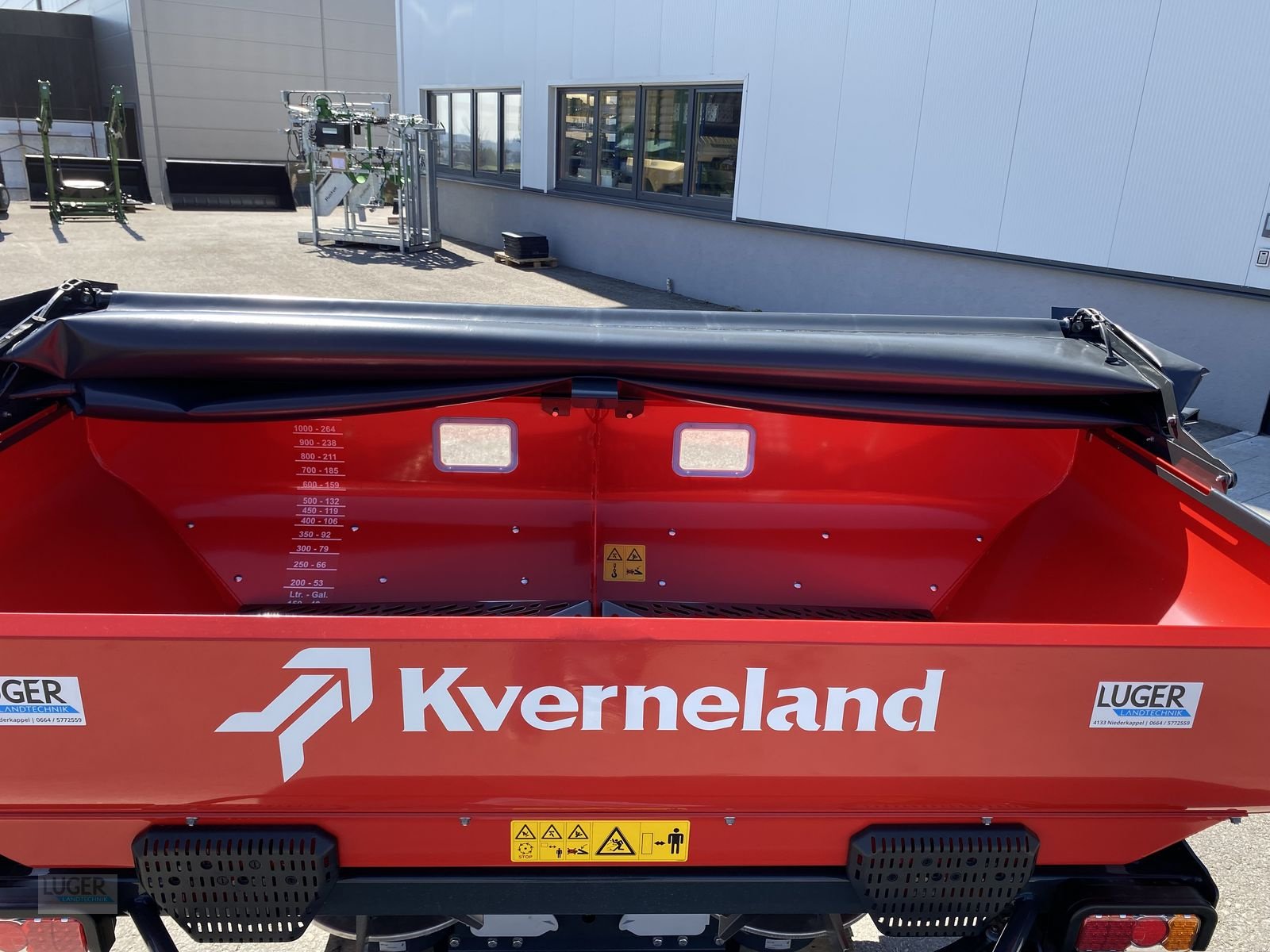 Düngerstreuer des Typs Kverneland EXACTA CL, Neumaschine in Niederkappel (Bild 6)