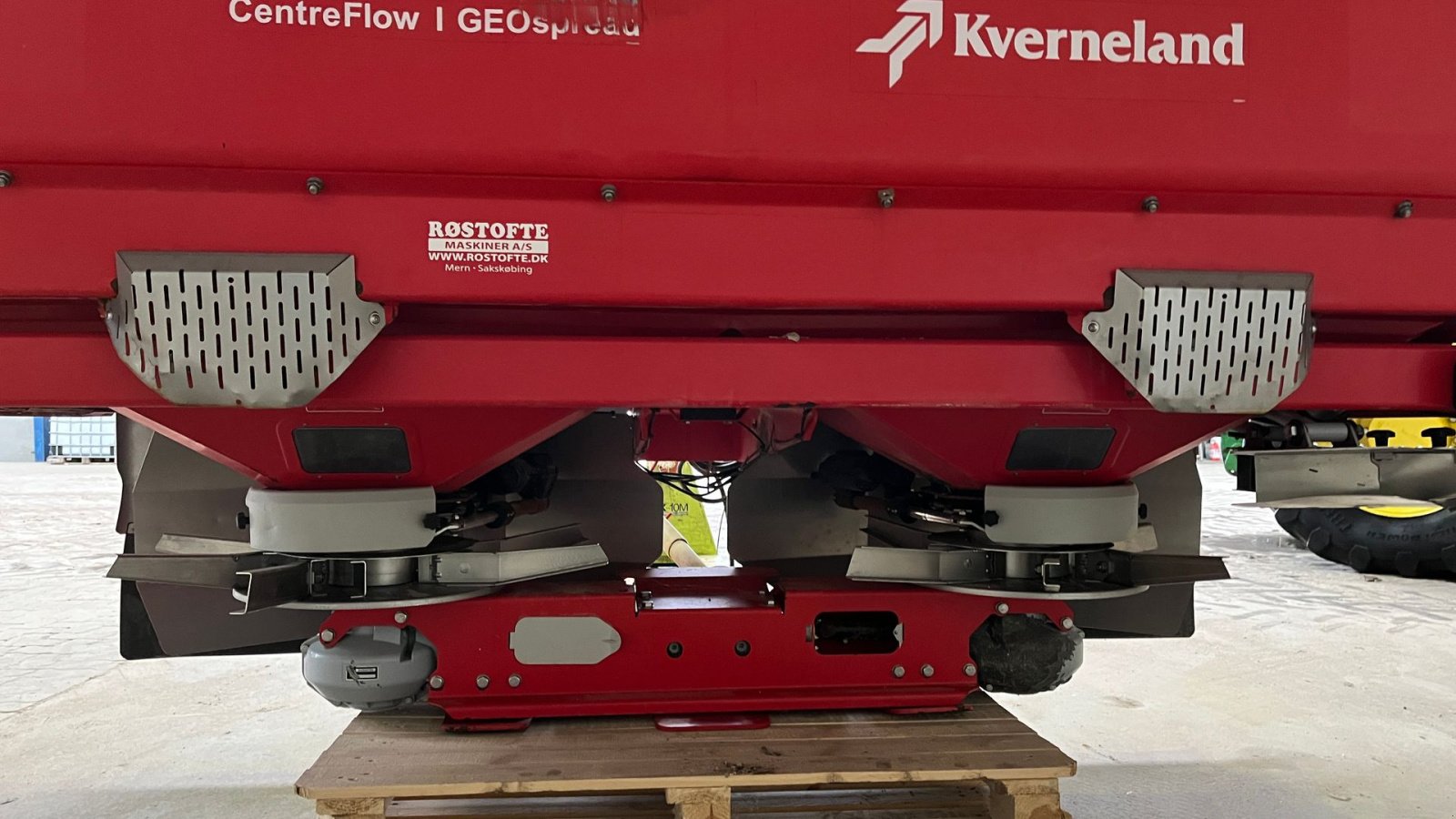 Düngerstreuer типа Kverneland Exacta TL 3900 GEOSPREAD Model year 2017, Gebrauchtmaschine в Borre (Фотография 4)