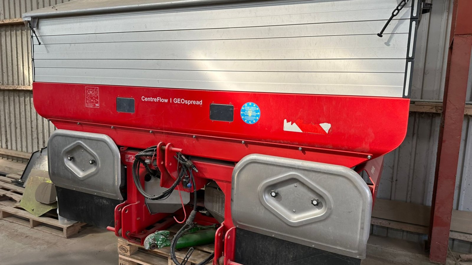 Düngerstreuer des Typs Kverneland Exacta TL 3900 GEOSPREAD, Gebrauchtmaschine in Hadsten (Bild 1)