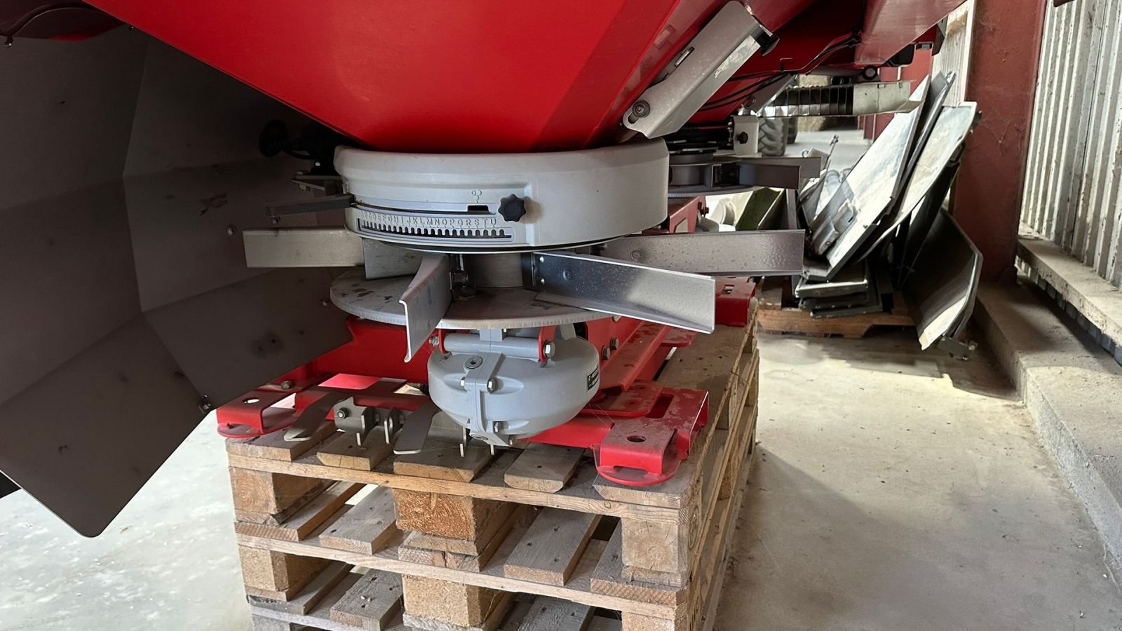 Düngerstreuer des Typs Kverneland Exacta TL 3900 GEOSPREAD, Gebrauchtmaschine in Hadsten (Bild 4)