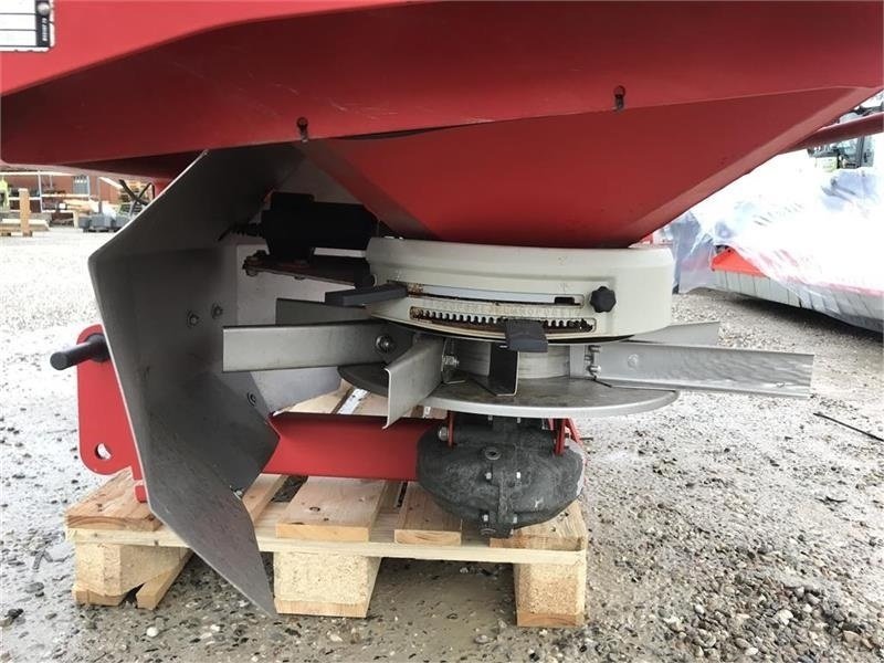 Düngerstreuer des Typs Kverneland Exacta-TL  HL 3900, Gebrauchtmaschine in Mern (Bild 7)