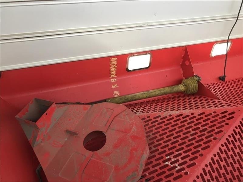 Düngerstreuer des Typs Kverneland Exacta-TL  HL 3900, Gebrauchtmaschine in Mern (Bild 8)